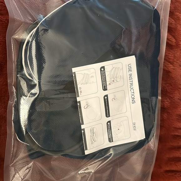 Inflatable Neck Brace &
Cervical Traction Device for Neck Pain Relief.  … - Picture 6 of 6